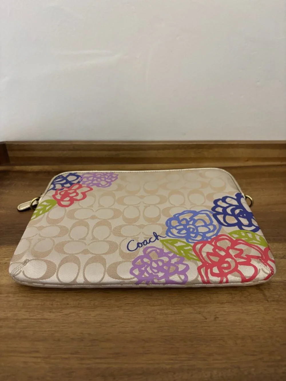 Coach Daisy Khaki Signature Floral Applique Tablet Sleeve